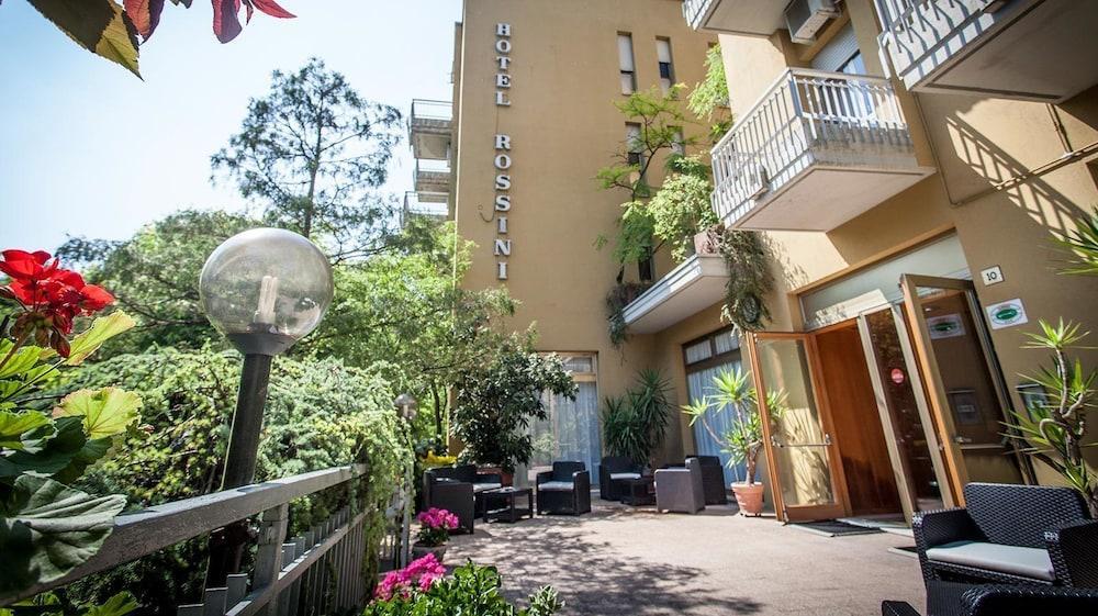 Hotel Rossini Tabiano Terme Exterior foto